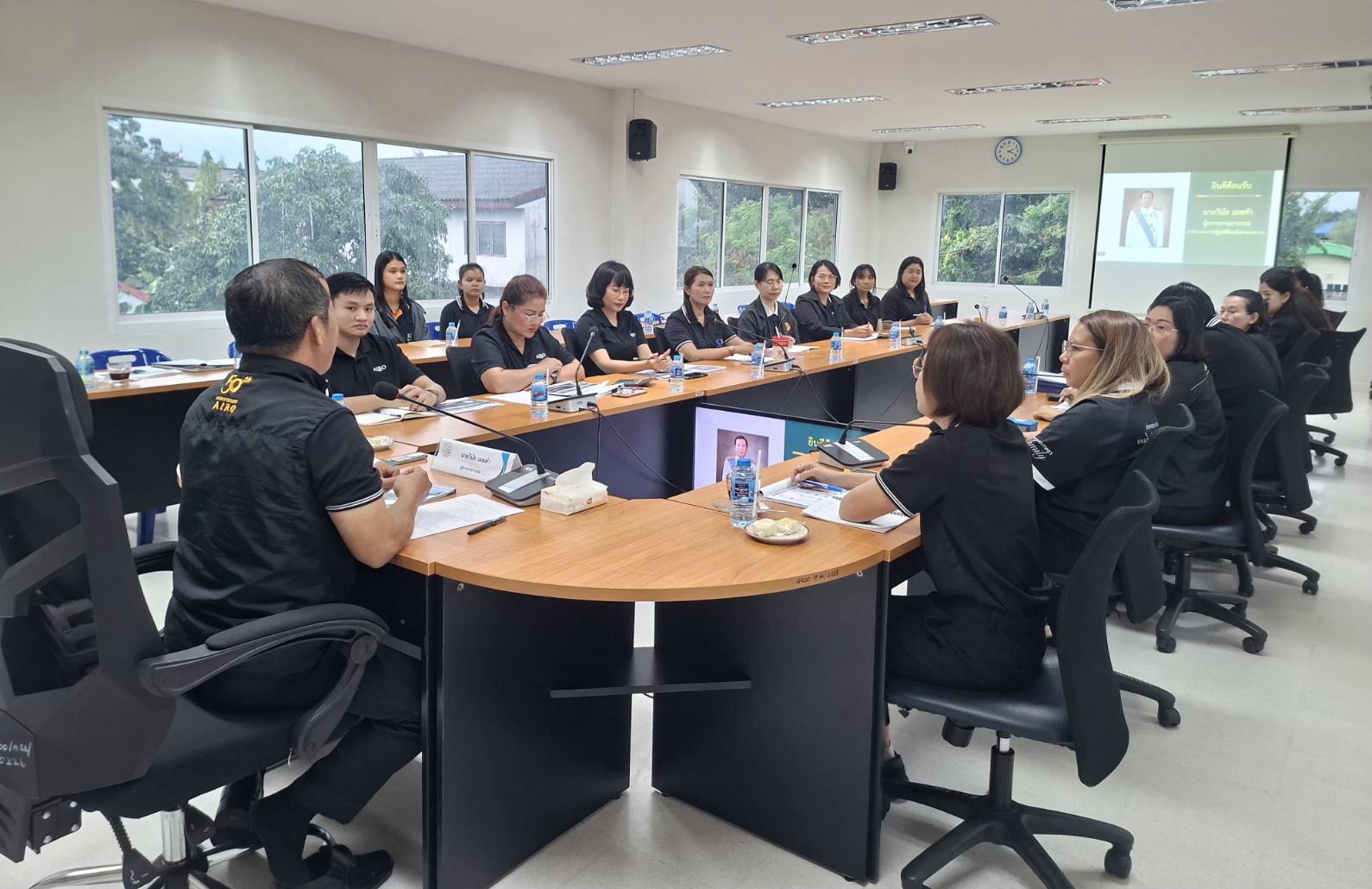 title - ผู้ตรวจราชการ ส.ป.ก. ประชุมตรวจติดตามความก้าวหน้าผลการดำเนินงานตามแผนการตรวจราชการของ สำนักงานการปฏิรูปที่ดินเพื่อเกษตรกรรม ประจำปีงบประมาณ พ.ศ. 2569 รอบที่ 2  เขตตรวจราชการที่ 9 จังหวัดจันทบุรี